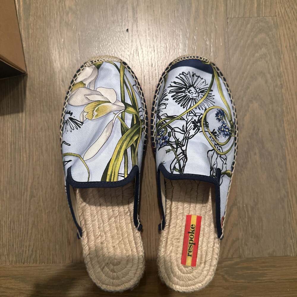 Respoke Gucci  Floral Classic Silk Espadrille Flats